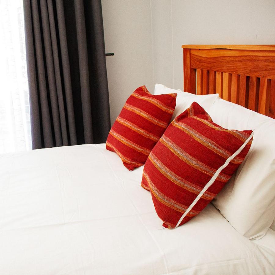 R Executive Apartments Harare Esterno foto