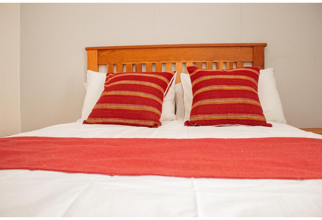 R Executive Apartments Harare Esterno foto