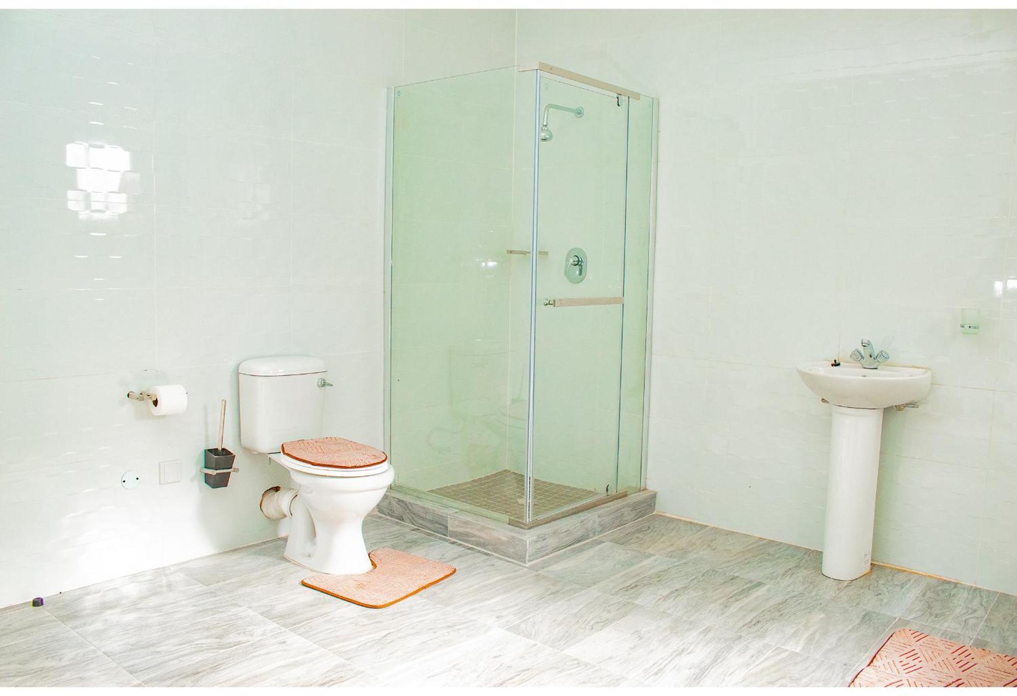 R Executive Apartments Harare Esterno foto